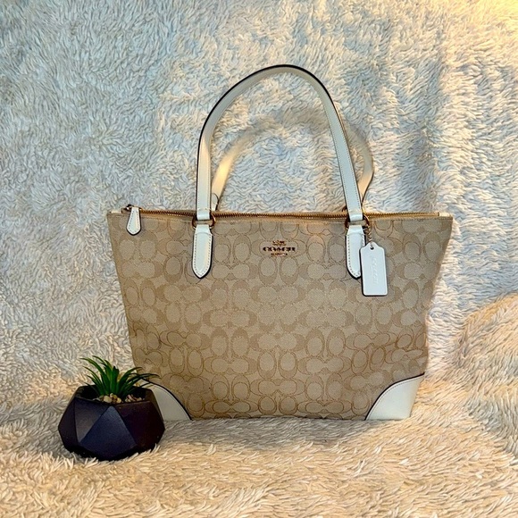 Coach F29958 Signature Jacquard Zip Tote Bag - Light Khaki/Chalk main image 0